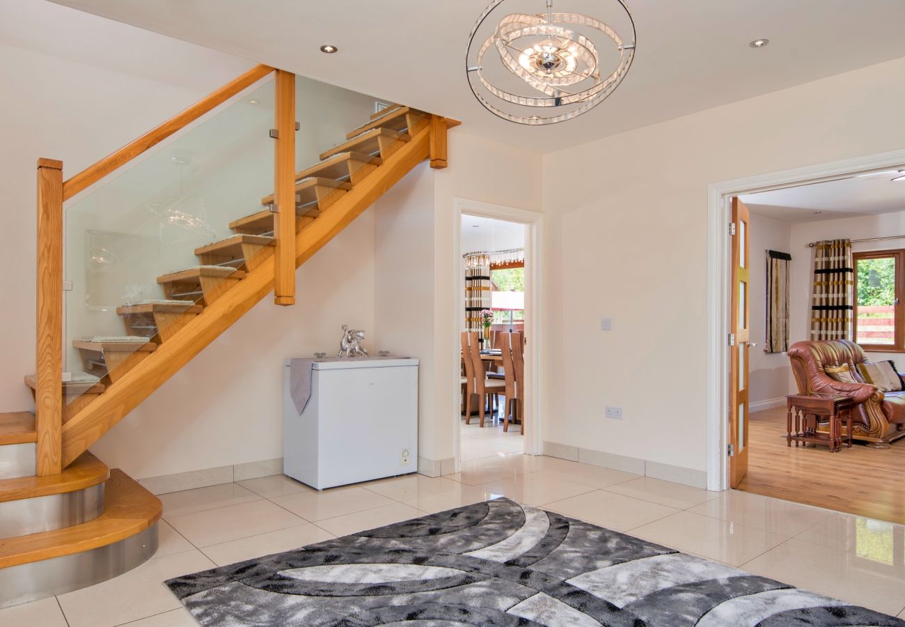 House in Bryncoch - Bryncoch Retreat