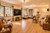 House in Bryncoch - Bryncoch Retreat