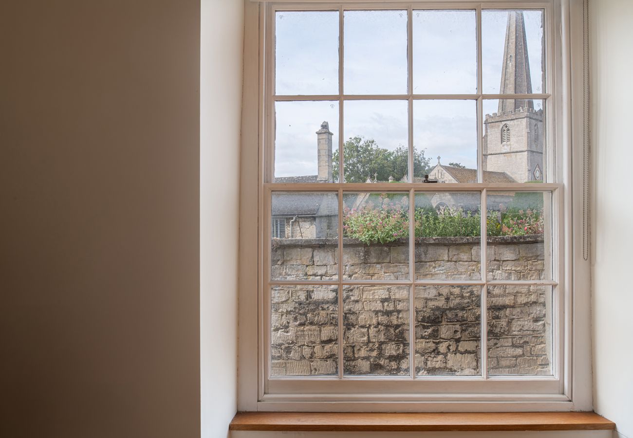 House in Painswick - Tranquility House