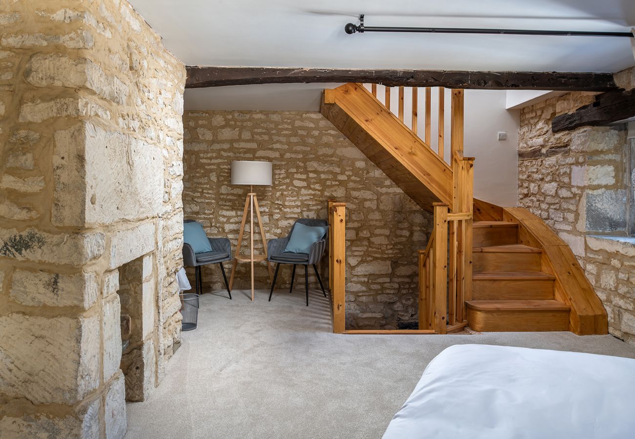 House in Painswick - Tranquility House