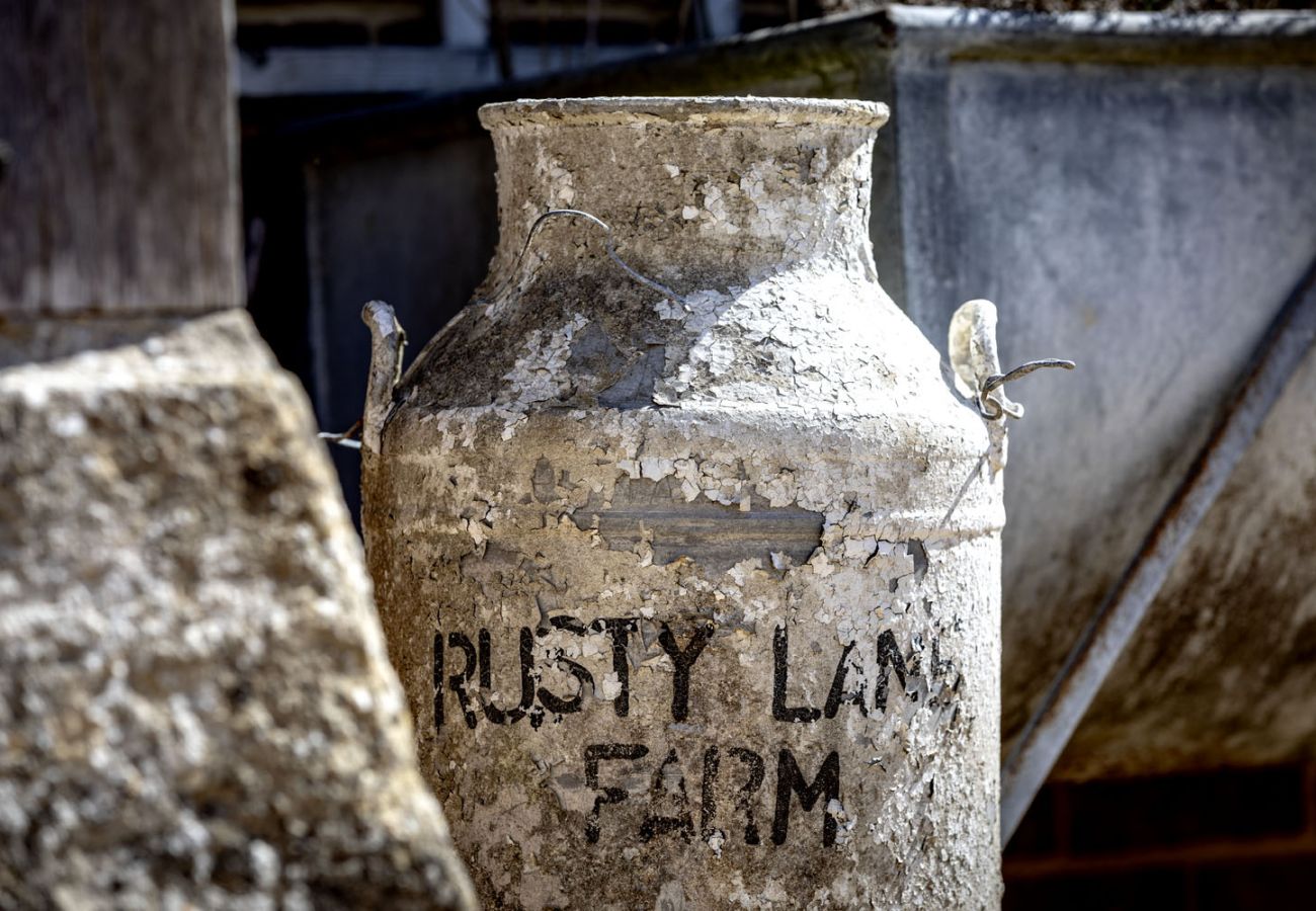 Cottage in Seend - The Farmhouse at Rusty Lane Farm