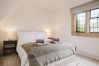 Cottage in Painswick - Little Hale Cottage