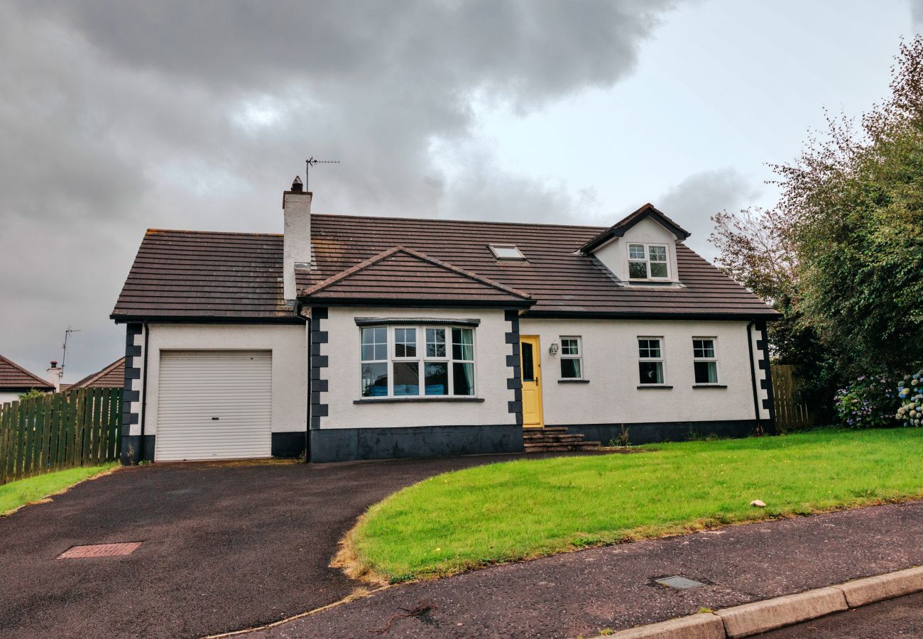 House in Castlerock - Pebble House