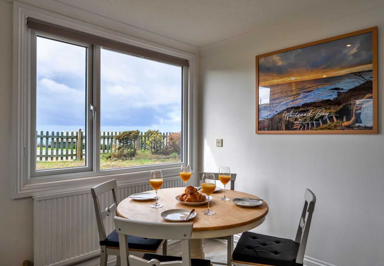 Bungalow in Freathy - Jesmondene