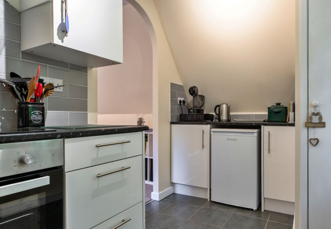Chalet in Callington - Daisy Valley Lodge