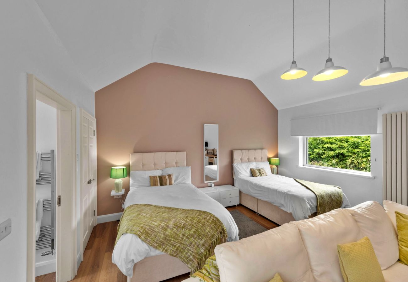 Studio in Limavady - The Willows, Plum