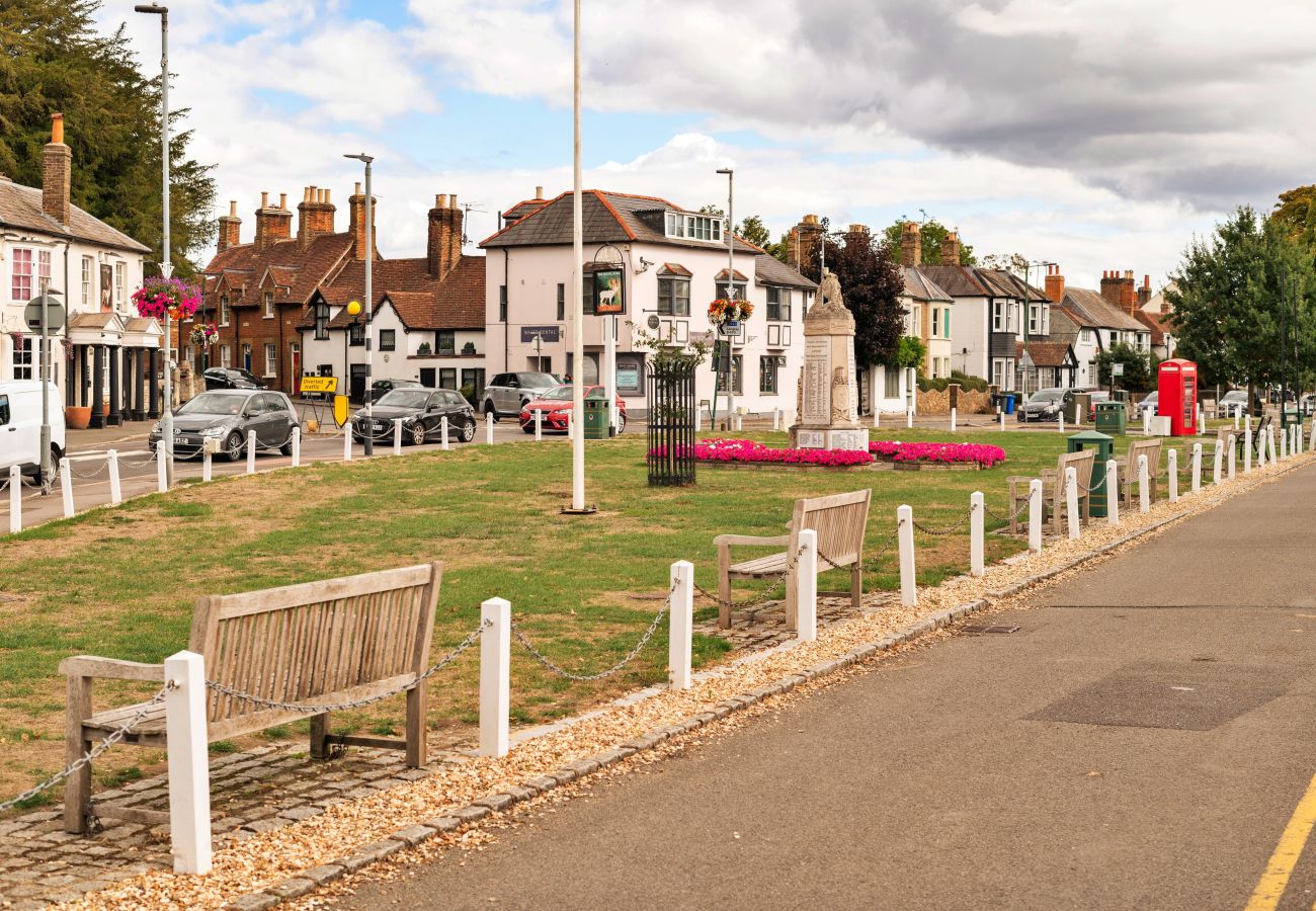 House in Datchet - Riverbank Lodge Annexe