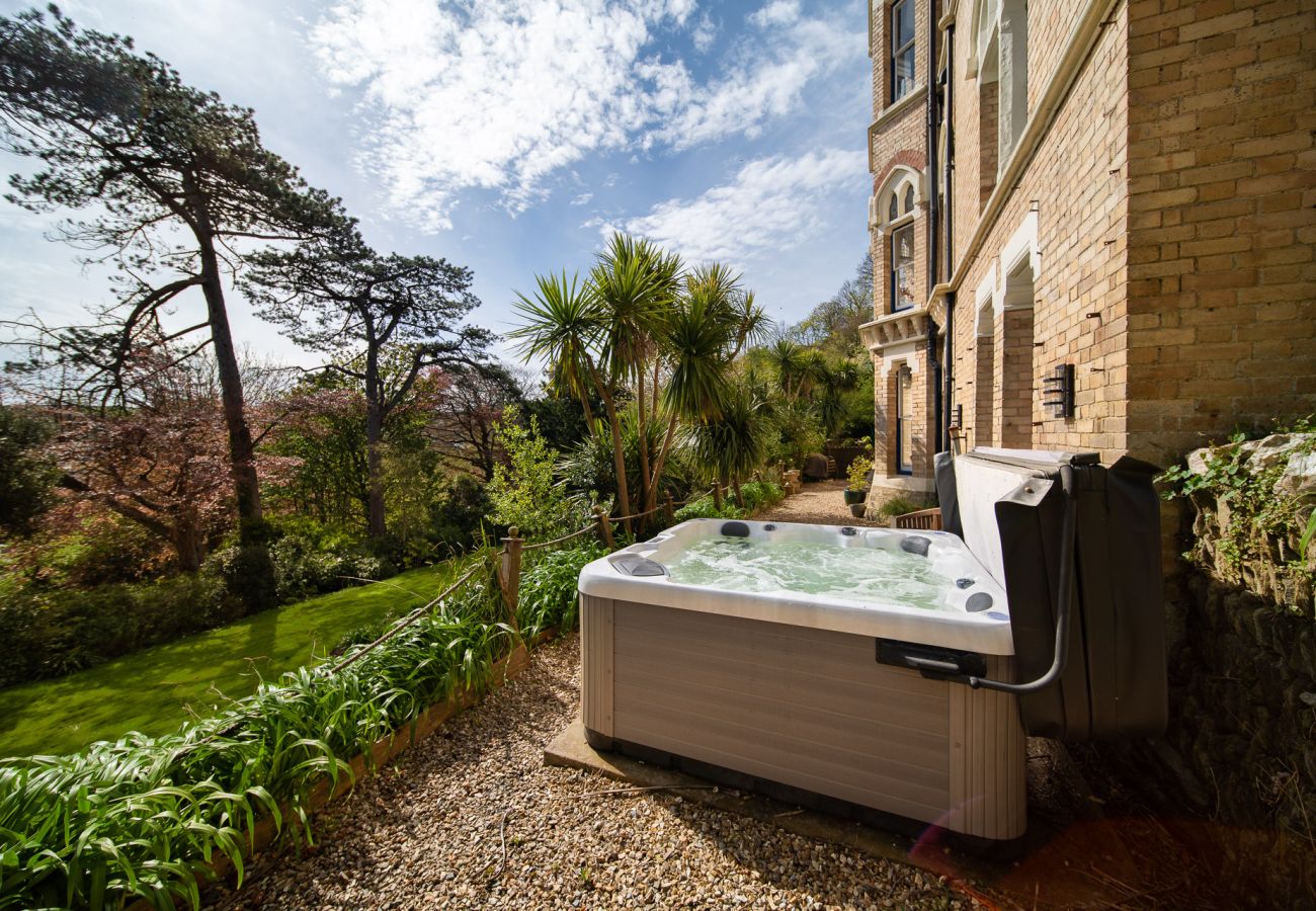 House in Ilfracombe - Westwell Hall