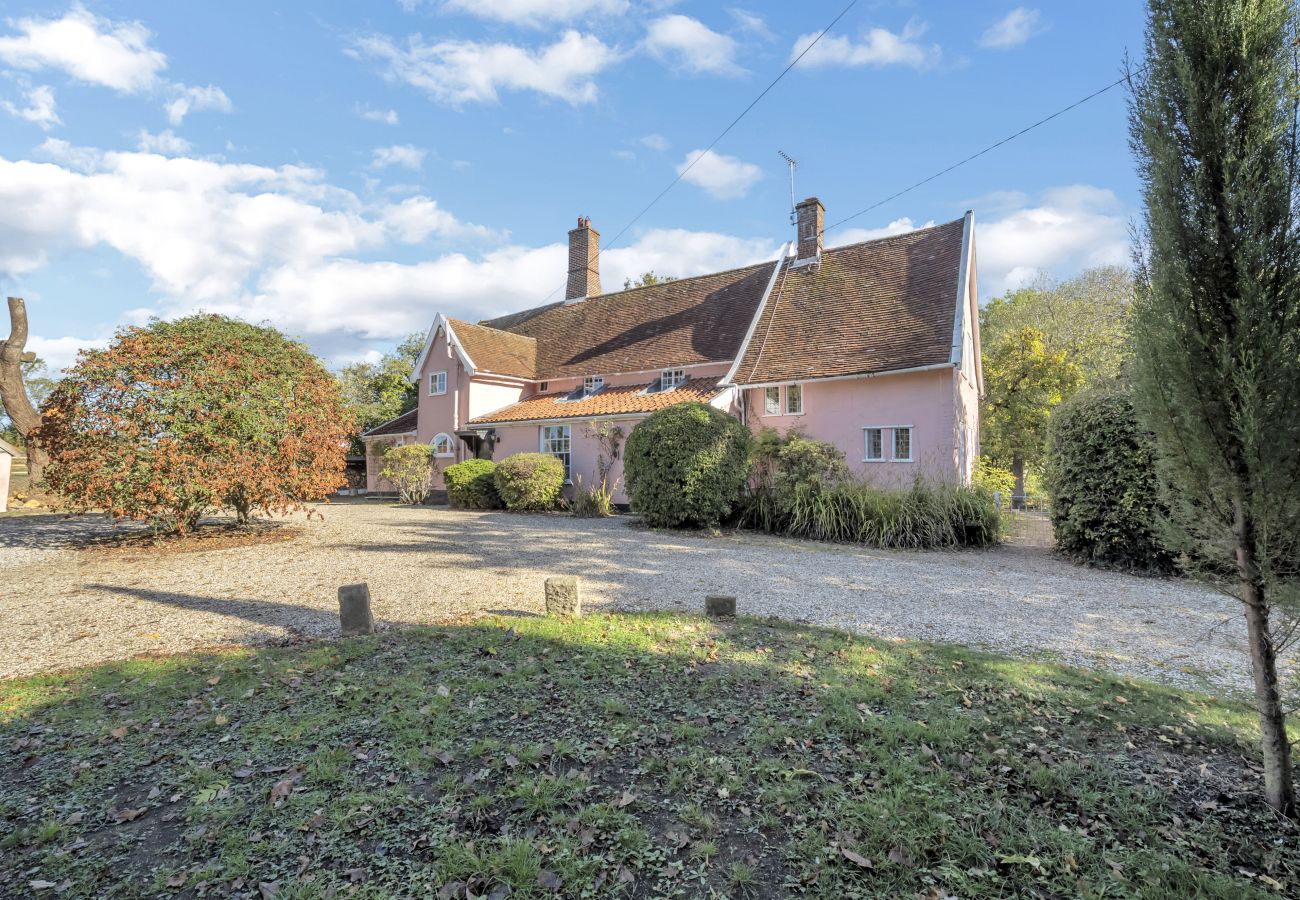 House in Swilland - Toad Hall