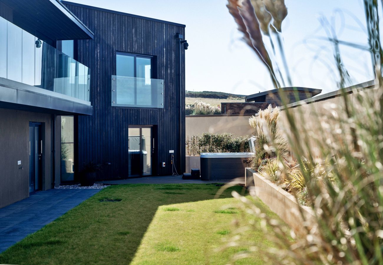 House in Widemouth Bay - Gaia