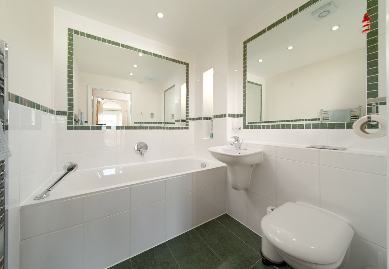 Apartment in Mortehoe - 6 Bluestone Point