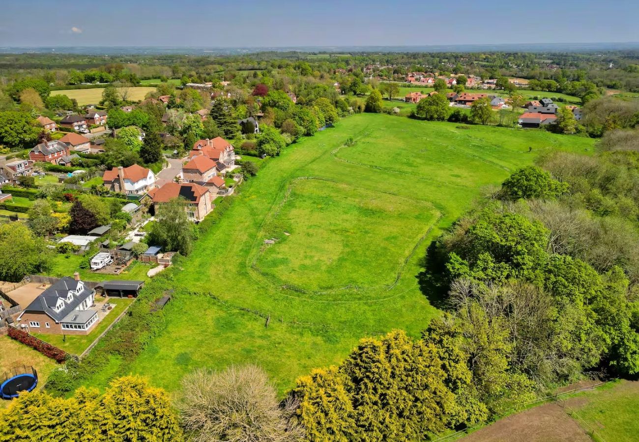 House in Cranbrook - Little Cobbs