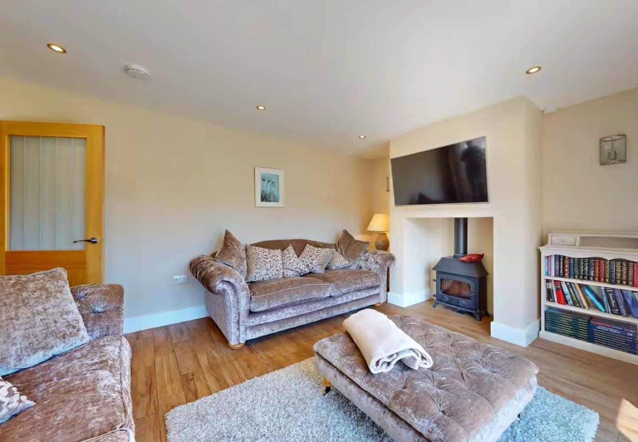House in Cranbrook - Little Cobbs