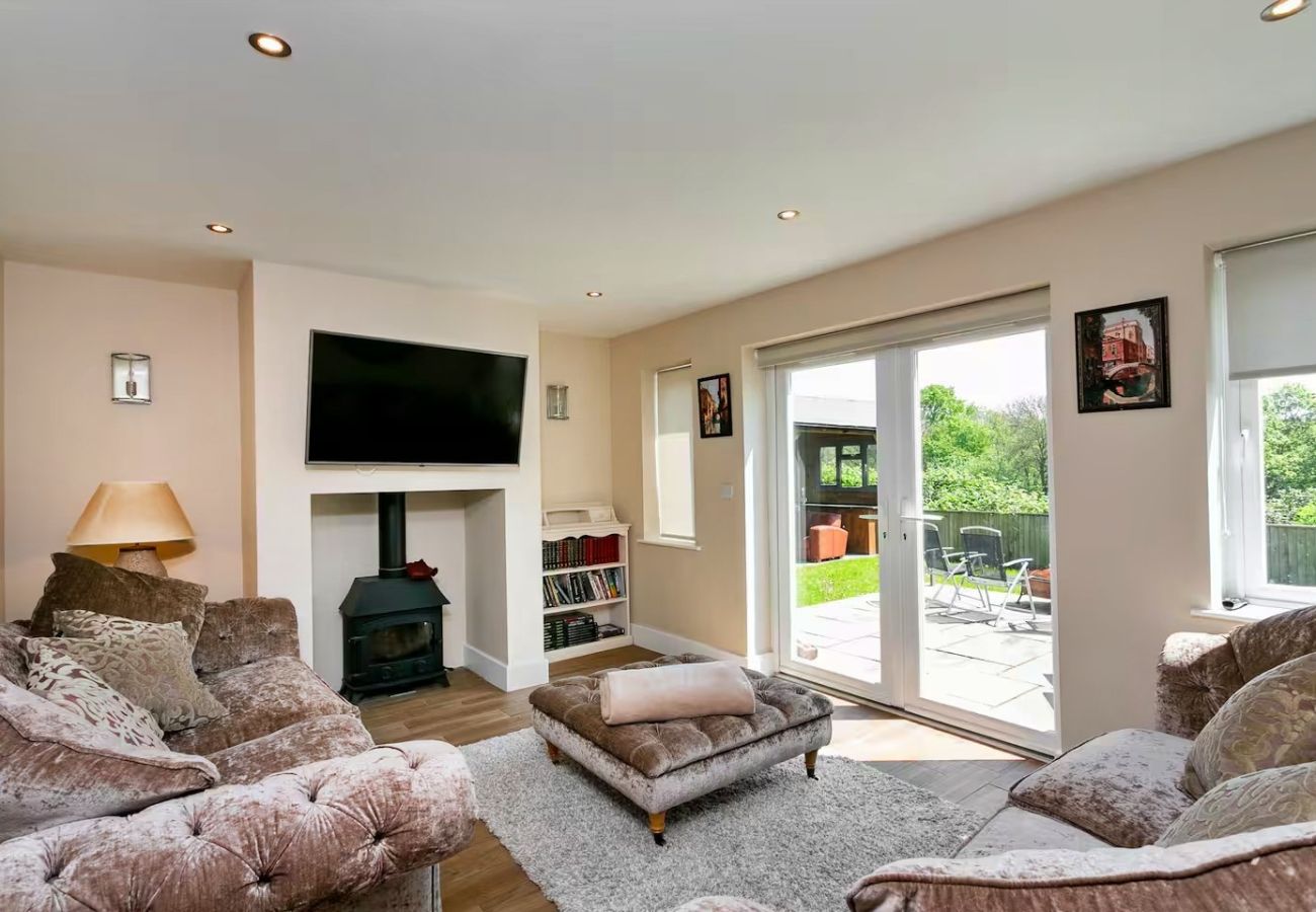 House in Cranbrook - Little Cobbs