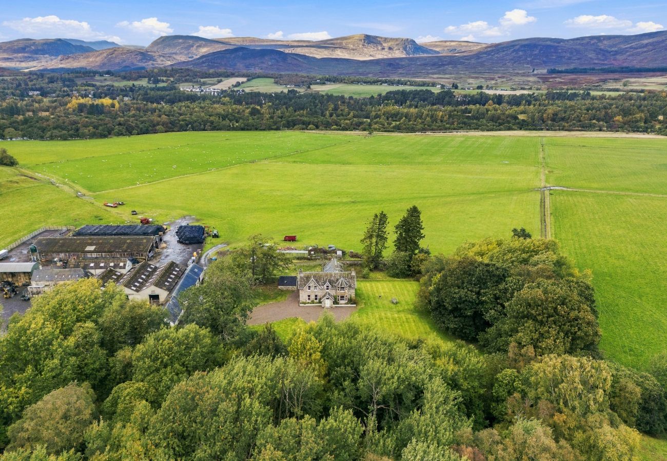 House in Newtonmore - Nuide Farmhouse