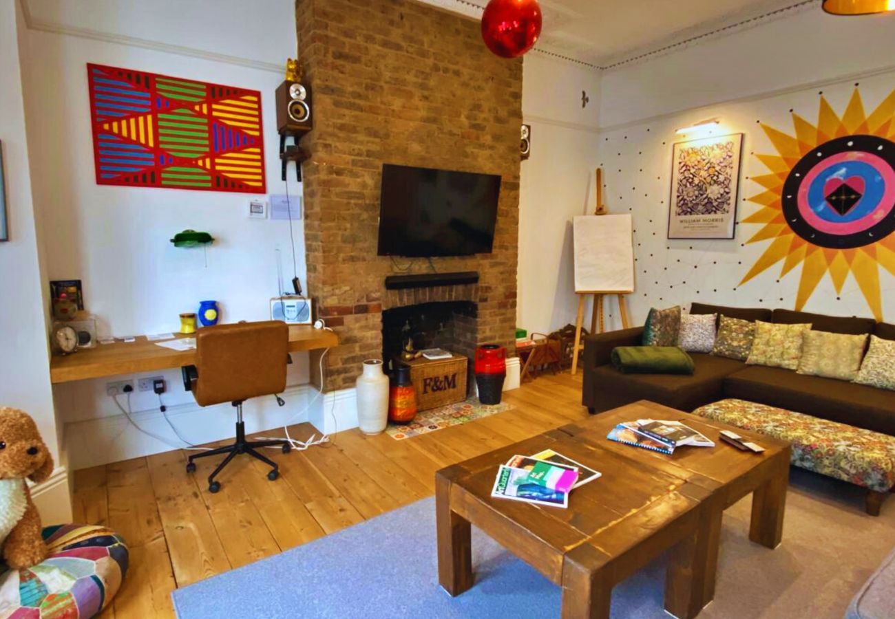 Apartment in St Leonards-on-Sea - Church Retreat