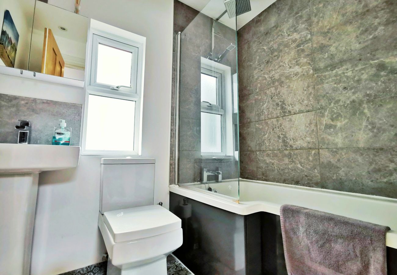 Apartment in St Leonards-on-Sea - Church Retreat