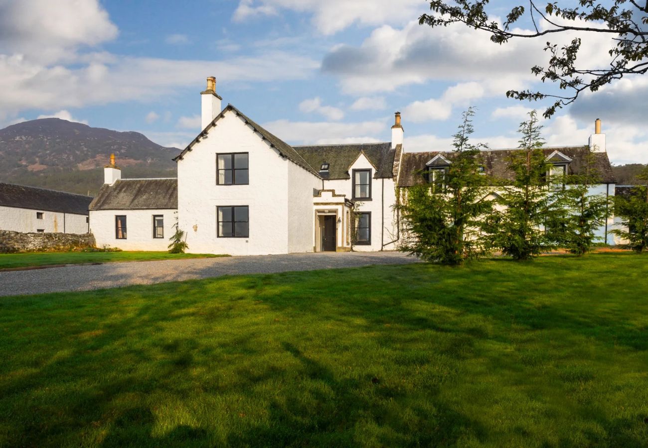 House in Inverness - Biallid House