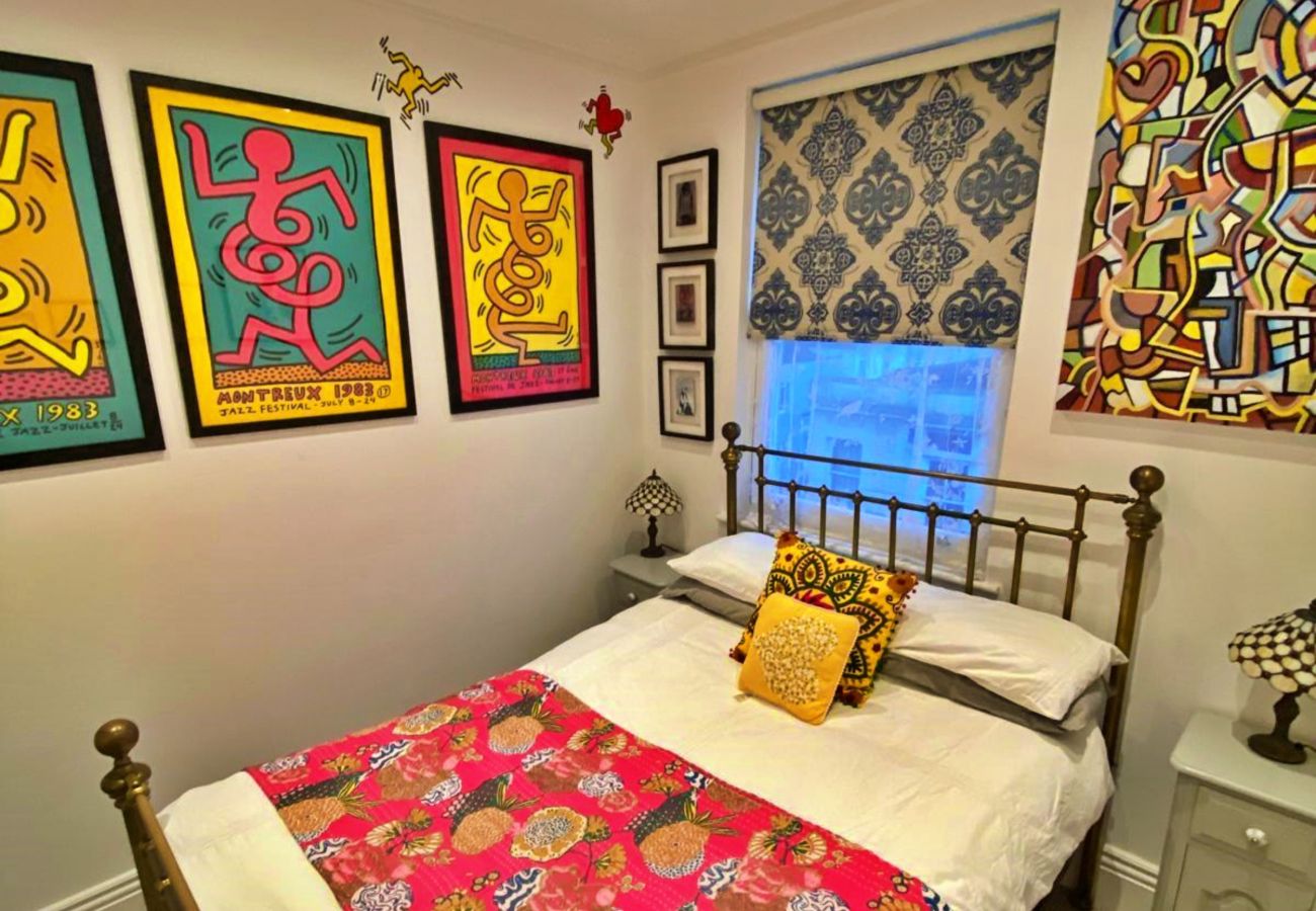 Apartment in St Leonards-on-Sea - Gensing Lodge