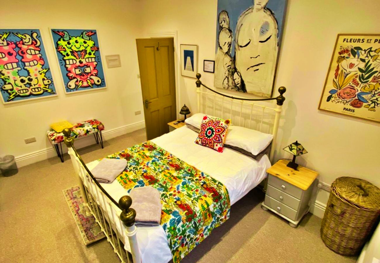 Apartment in St Leonards-on-Sea - Gensing Lodge