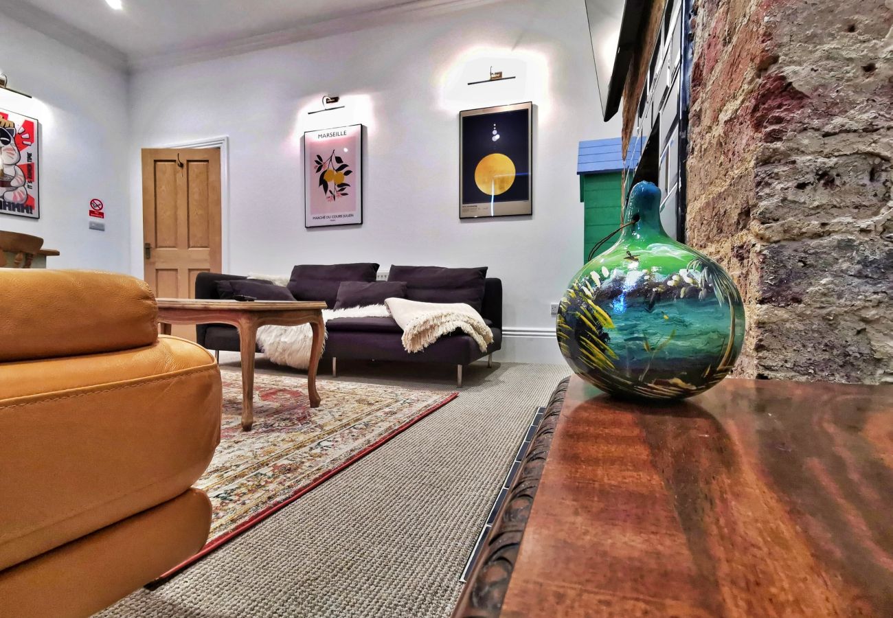 Apartment in St Leonards-on-Sea - Gensing Lodge