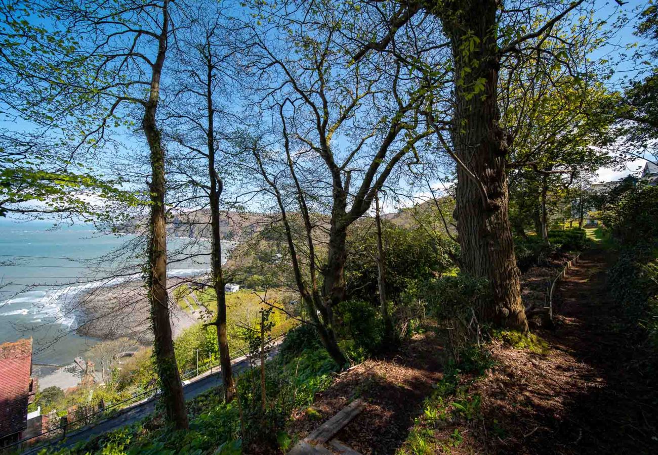 Cottage in Lynton - Coachman's Quarters