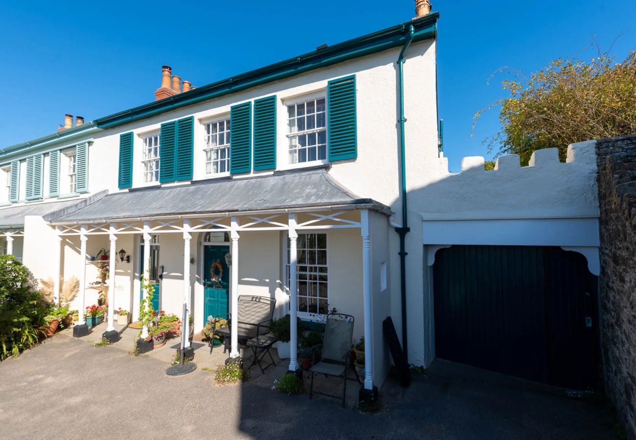 Apartment in Instow - Upper Instow Beach Cottage