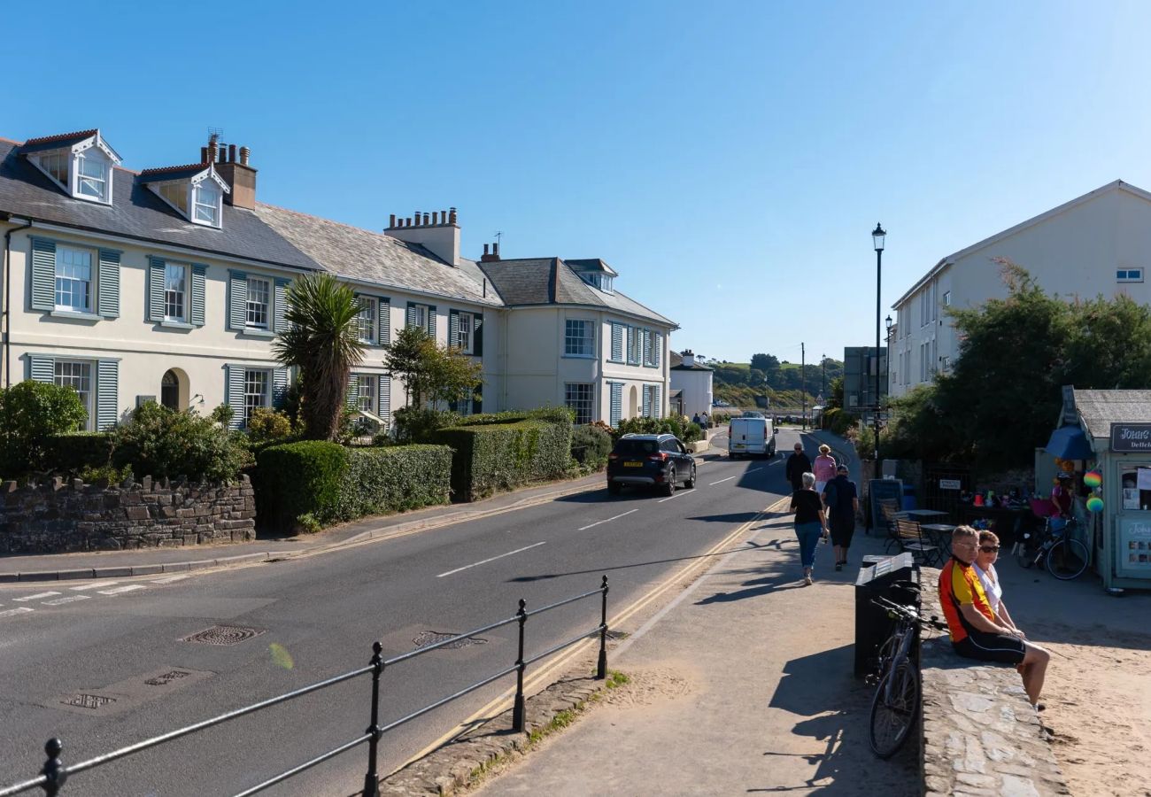 Apartment in Instow - Upper Instow Beach Cottage
