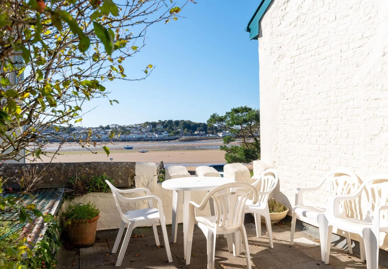 Apartment in Instow - Upper Instow Beach Cottage