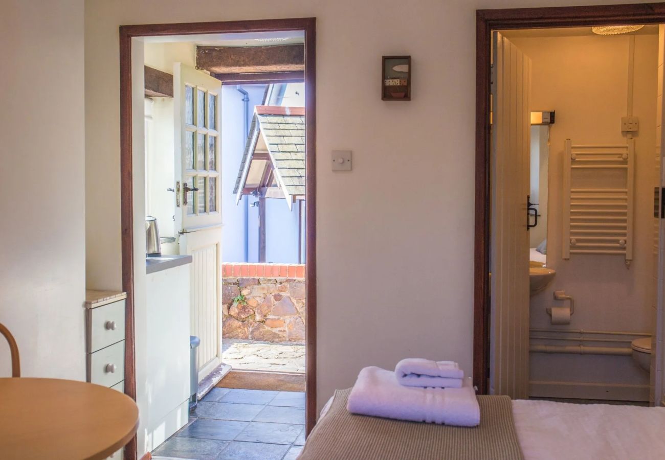 Cottage in Hartland - The Tack Room at Cheristow