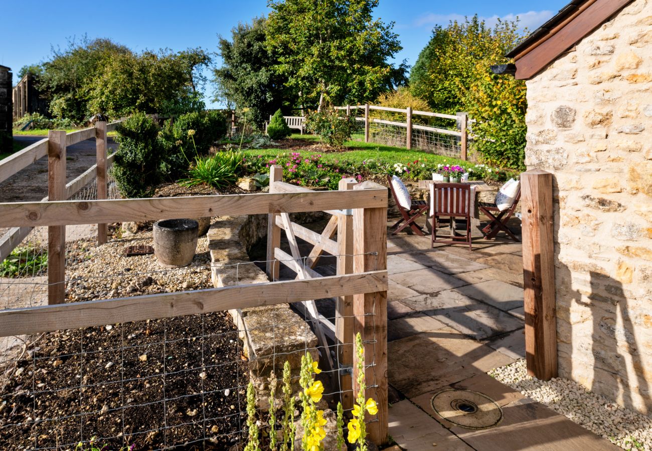 Cottage in Mappowder - Styles Farm Stables