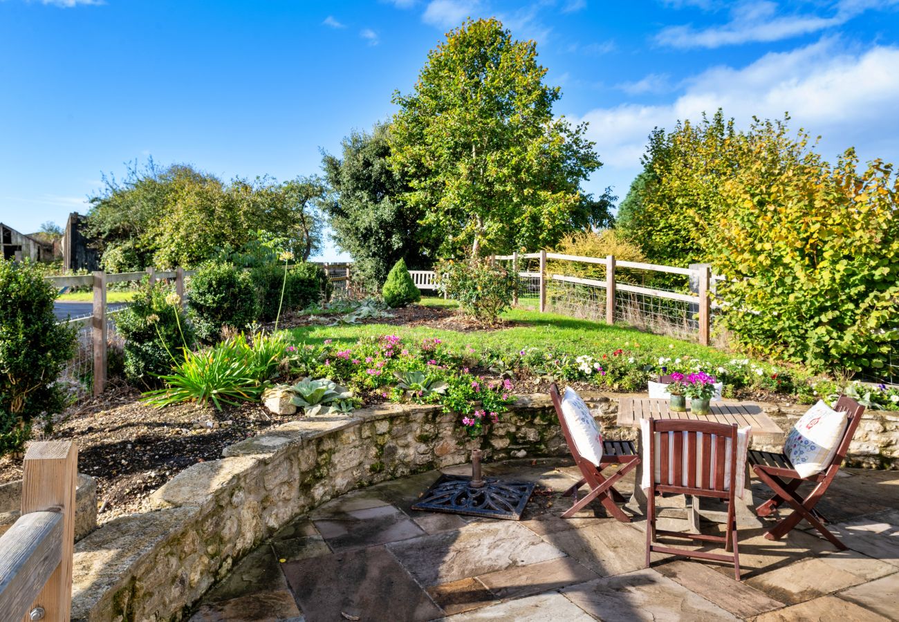 Cottage in Mappowder - Styles Farm Stables