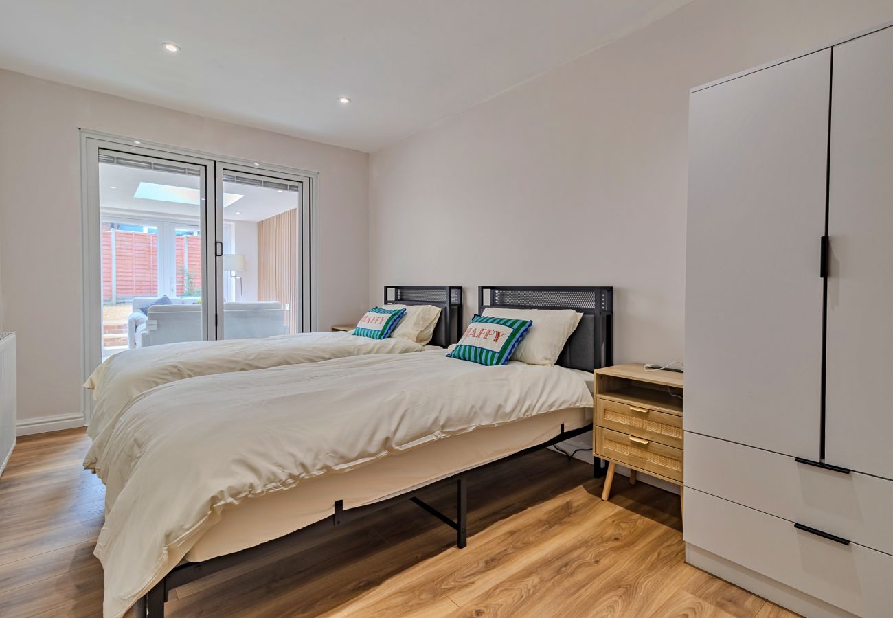 House in Shepshed - Charnwood Forest Lodge