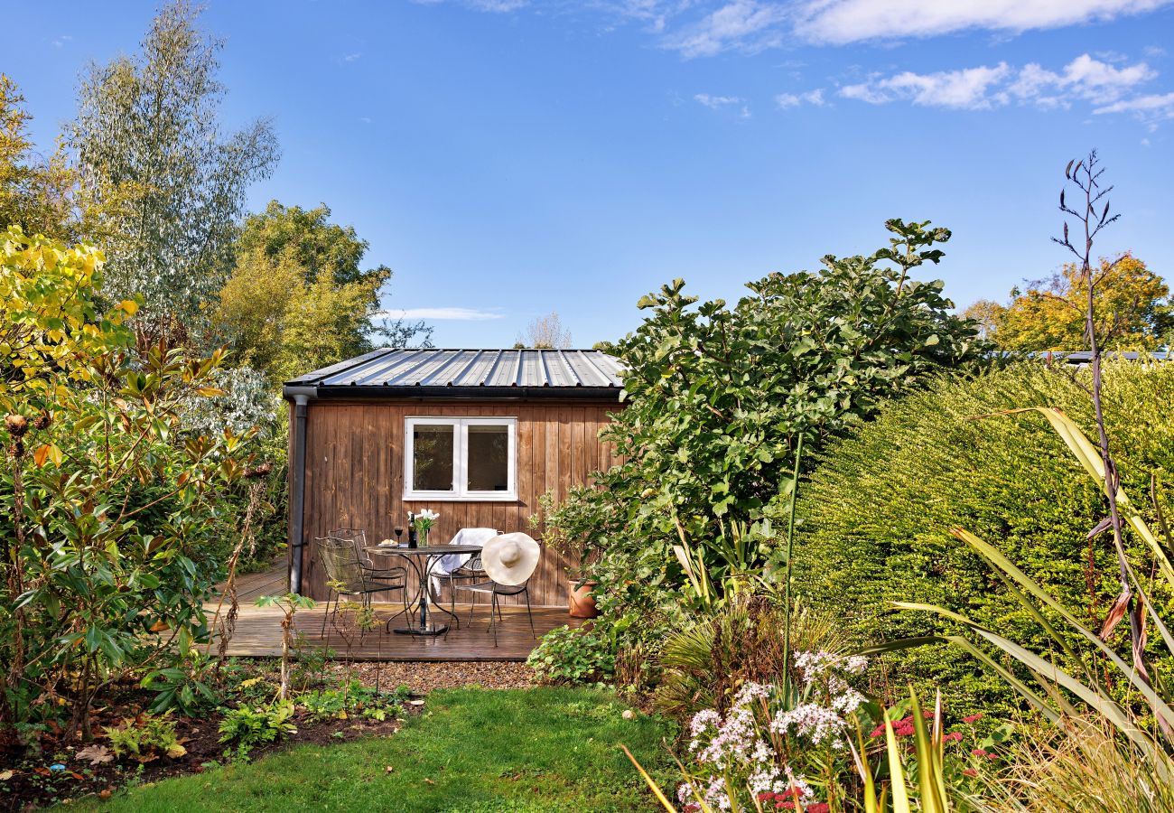 Bungalow in Themelthorpe - Hawthorn Cottage