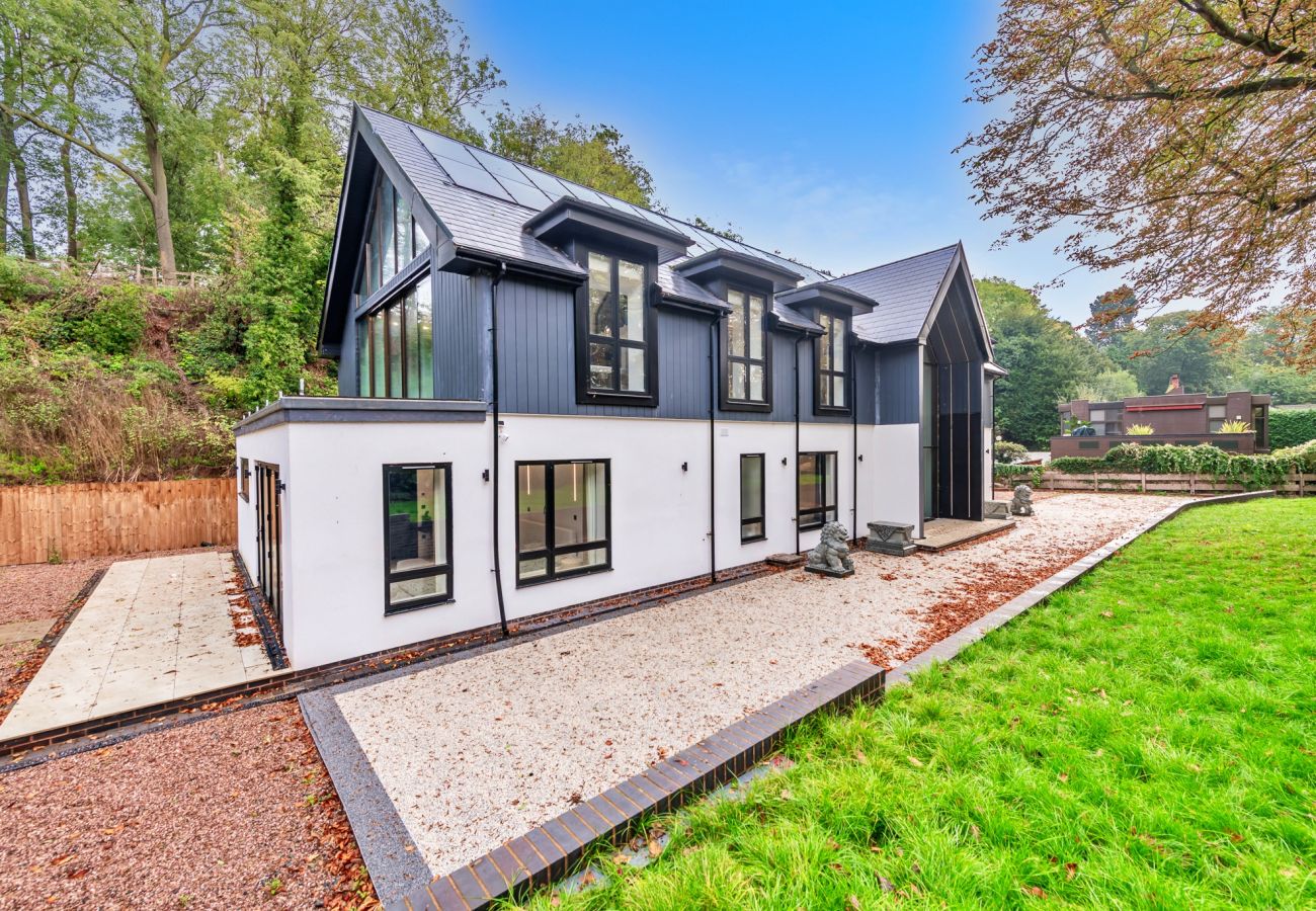 House in Elford - Solace