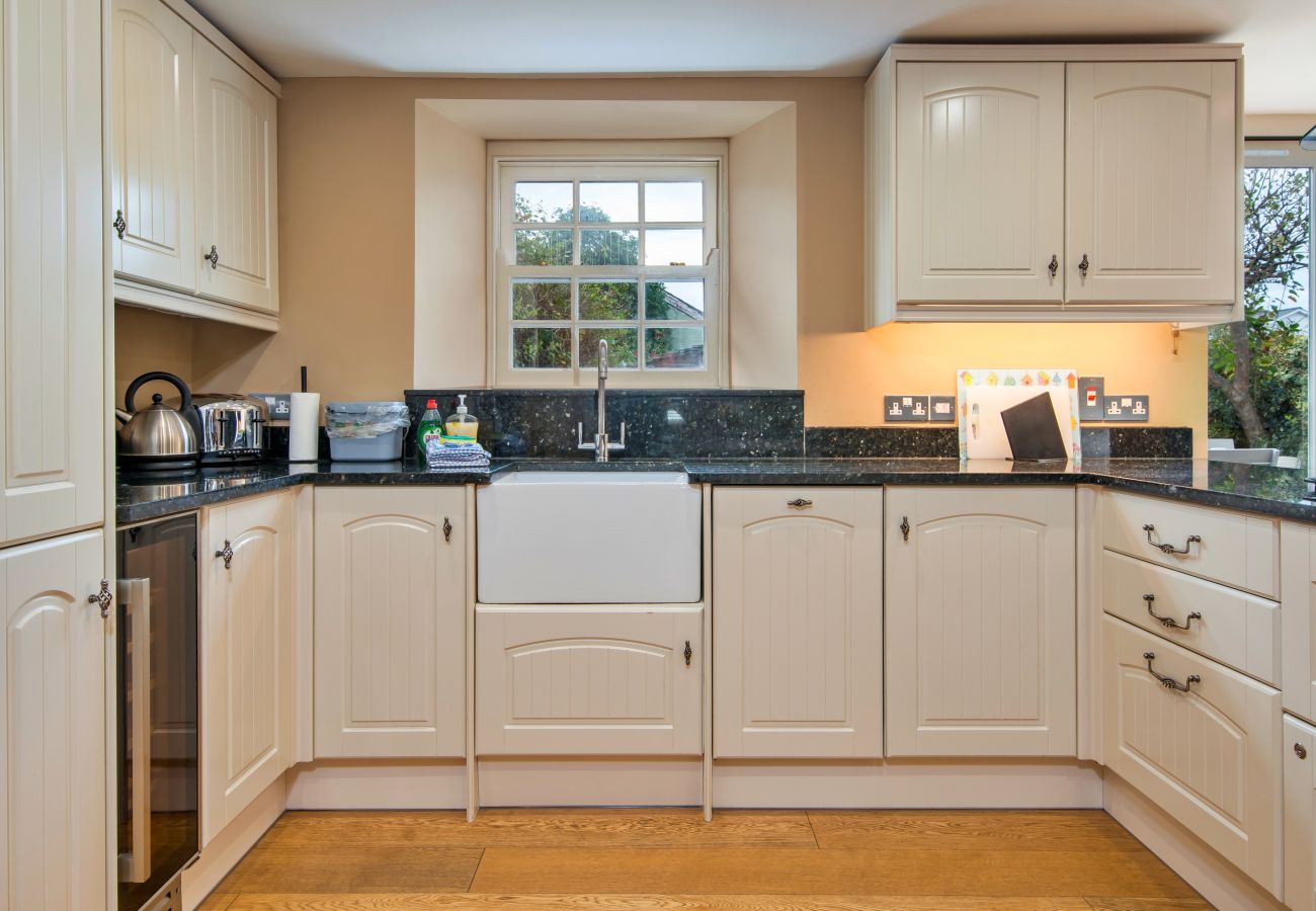 House in Aberaeron - Awelon Y Mor