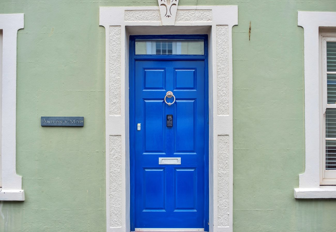 House in Aberaeron - Awelon Y Mor